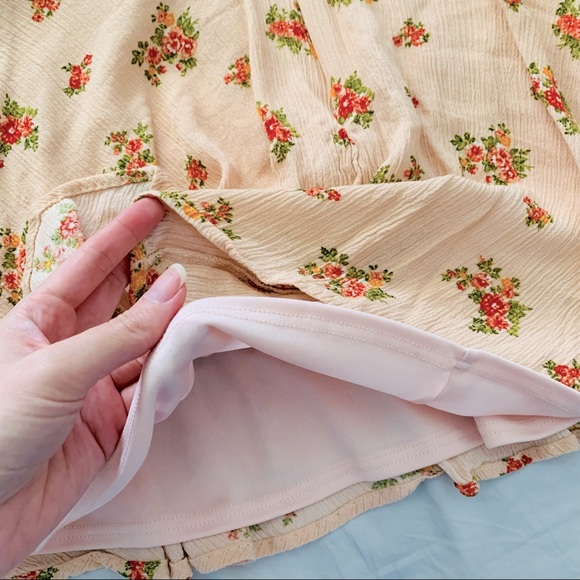 Emory Park Floral Skirt - Picture 3 of 3